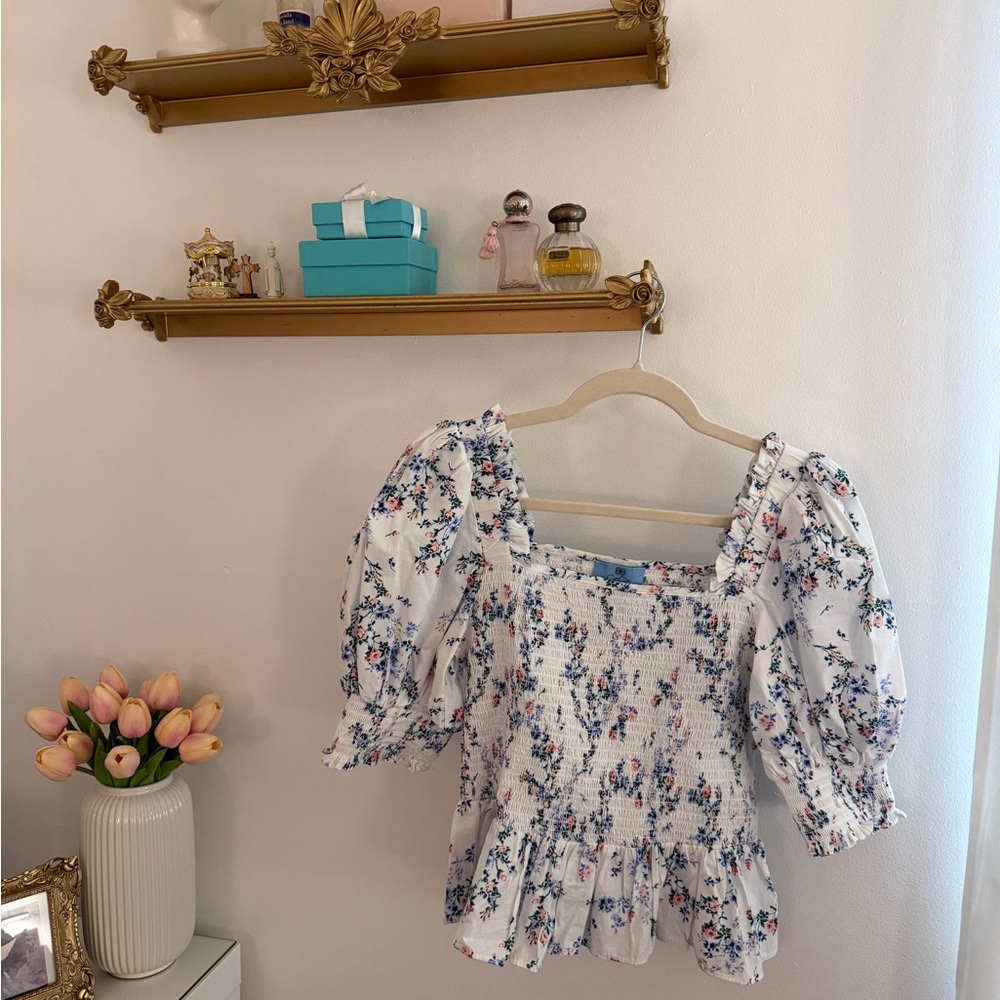 Floral Smocked Puff Sleeve Top